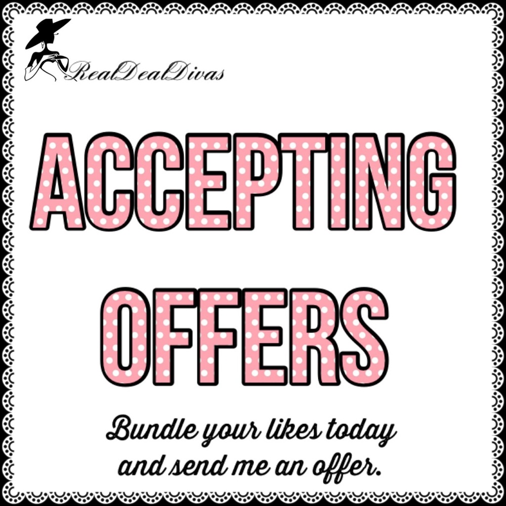 💕💕Offers Welcomed!!💕💕